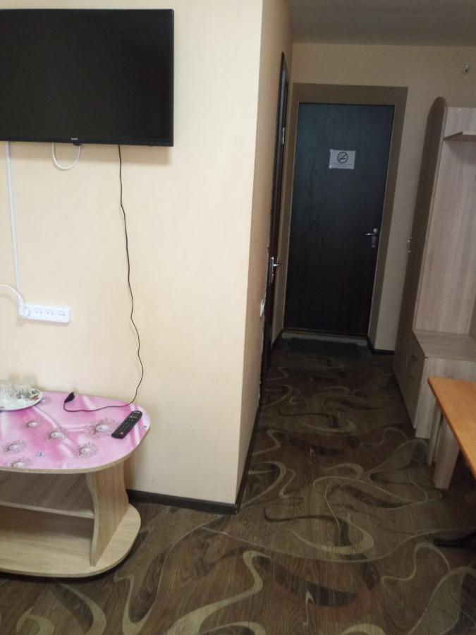 Hotel Pivdennyi Oleksandriia Esterno foto