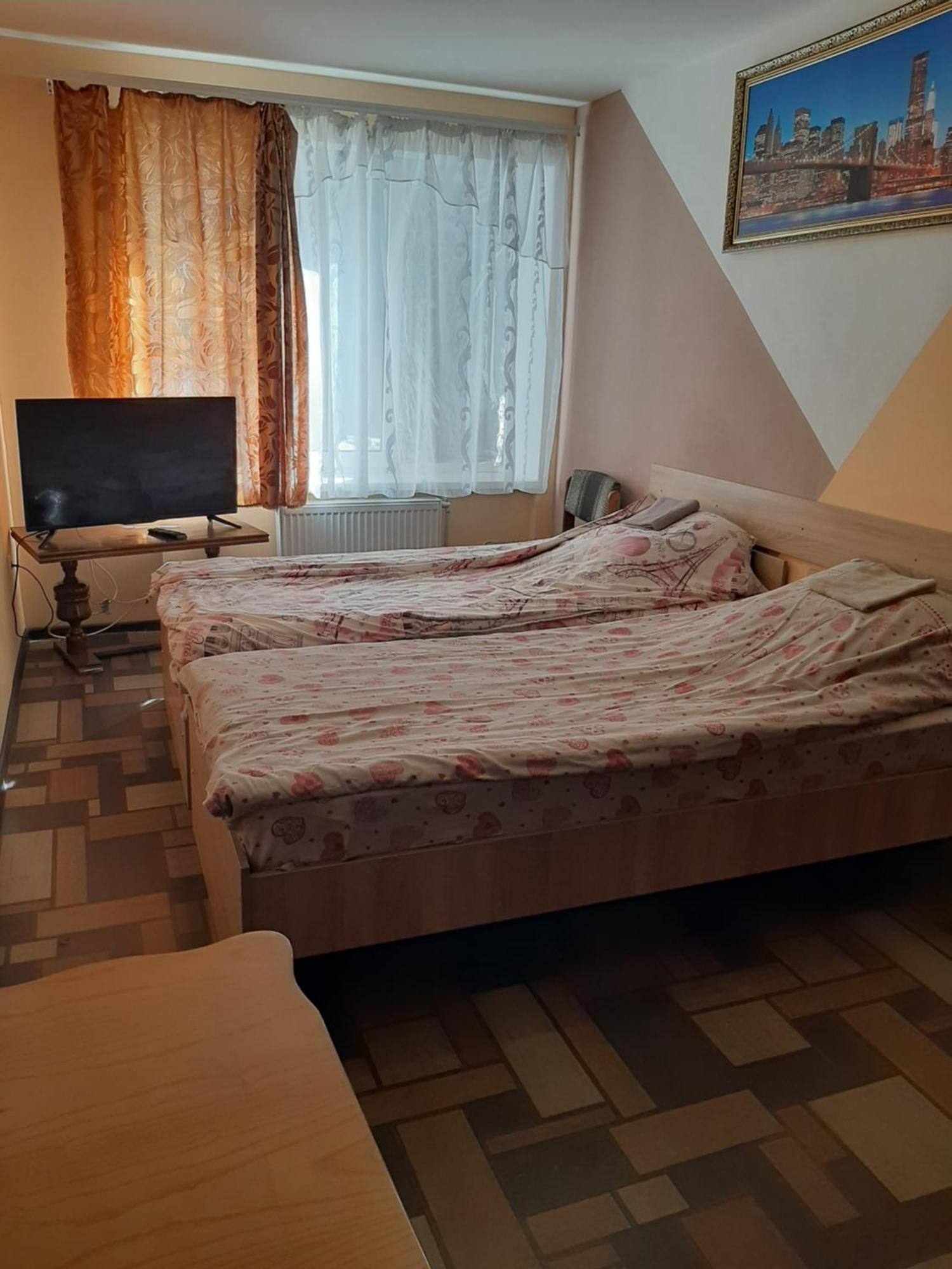 Hotel Pivdennyi Oleksandriia Esterno foto