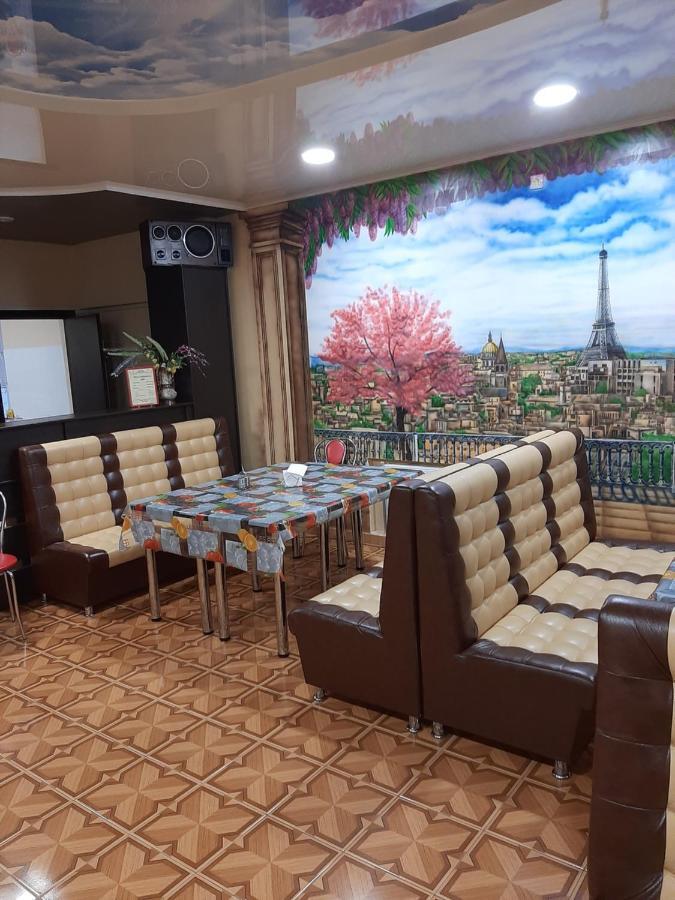 Hotel Pivdennyi Oleksandriia Esterno foto